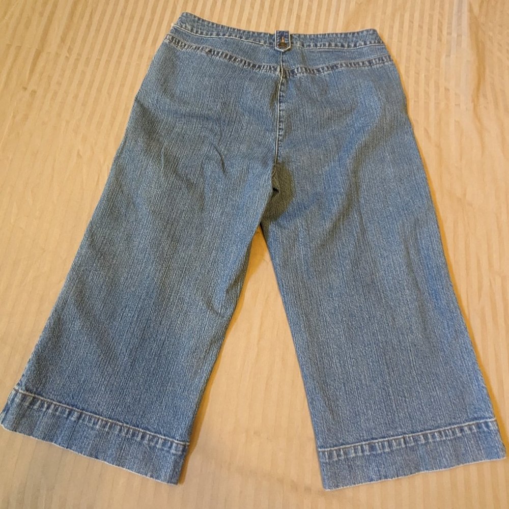 Liz Claiborne Denim Capri Straight Leg Cropped Pant Size 12 - Picture 3 of 10